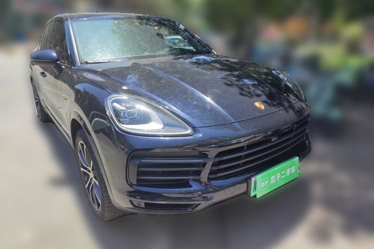 Used Porsche Cayenne E-Hybrid 2023 Cayenne Coupé E-Hybrid 2.0T Platinum Edition Front Right 45 Deg