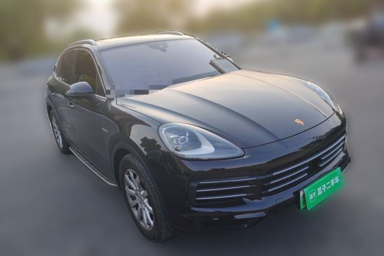 Used Porsche Cayenne E-Hybrid 2023 Cayenne E-Hybrid 2.0T Front Right 45 Deg