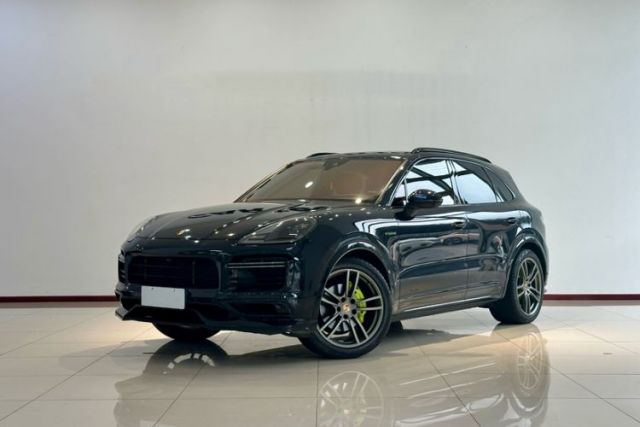 Used Porsche Cayenne E-Hybrid 2023 Cayenne E-Hybrid 2.0T Platinum Edition