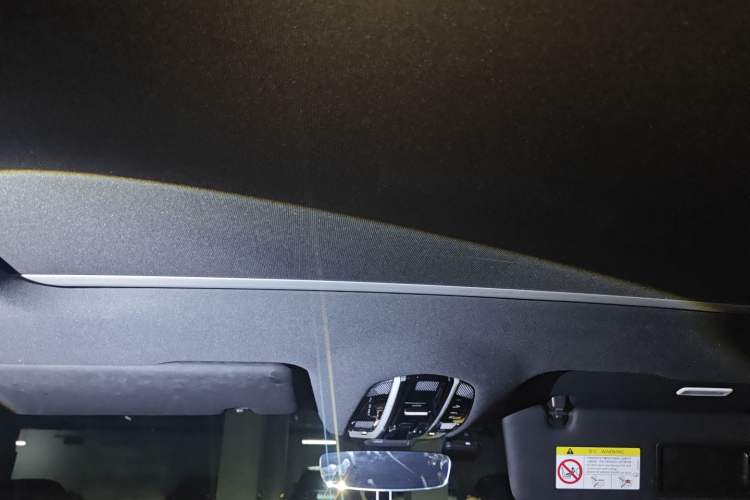 Used Porsche Cayenne E-Hybrid 2023 Cayenne E-Hybrid 2.0T Headliner
