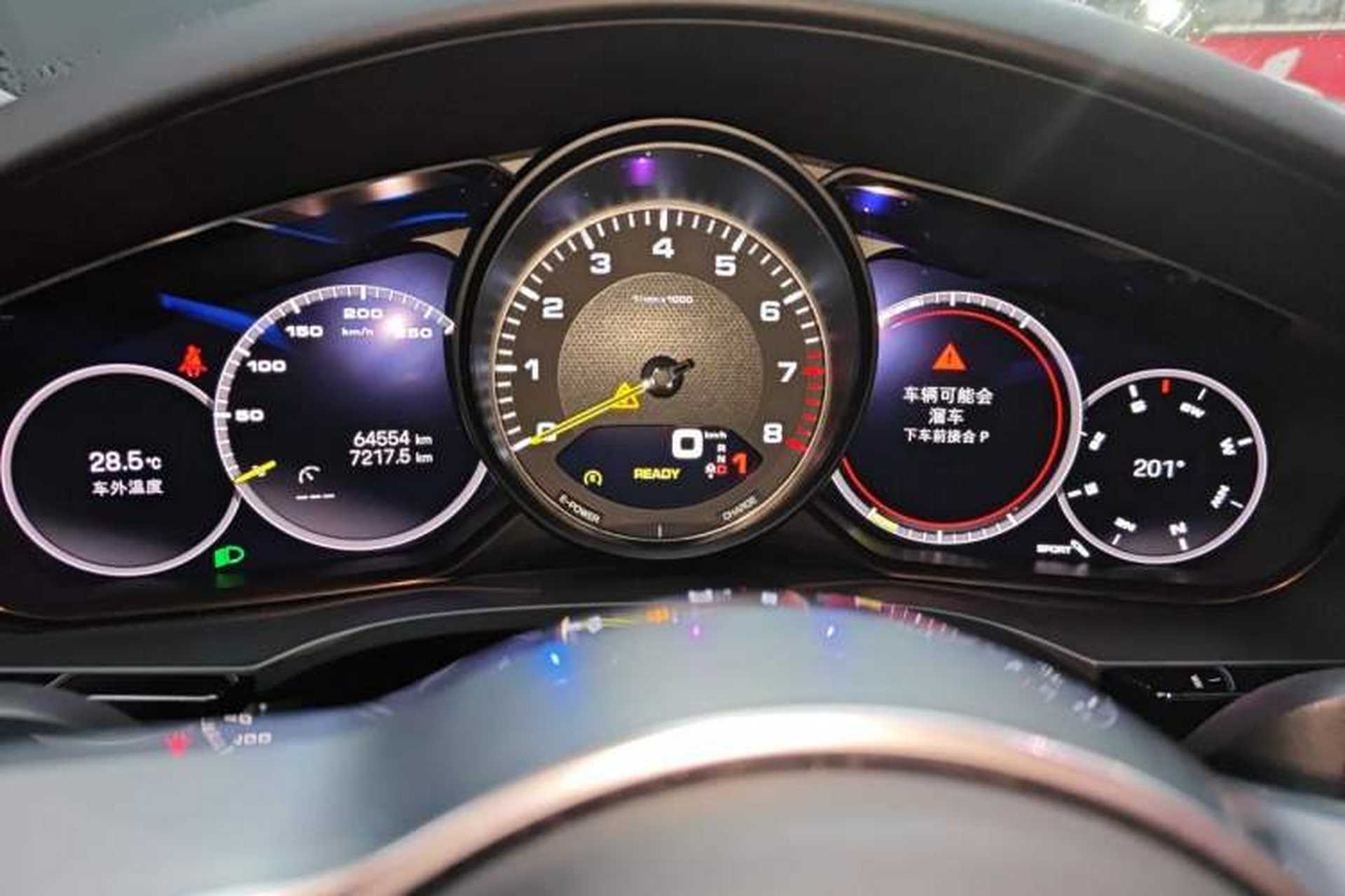 Used Porsche Cayenne E-Hybrid 2023 Cayenne Coupé E-Hybrid 2.0T Platinum Edition Instrument Cluster