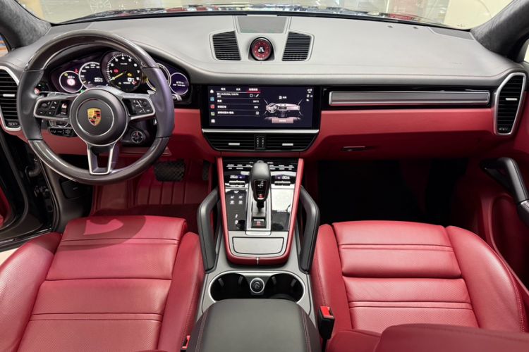 Used Porsche Cayenne E-Hybrid 2023 Cayenne E-Hybrid 2.0T Platinum Edition Interior 10