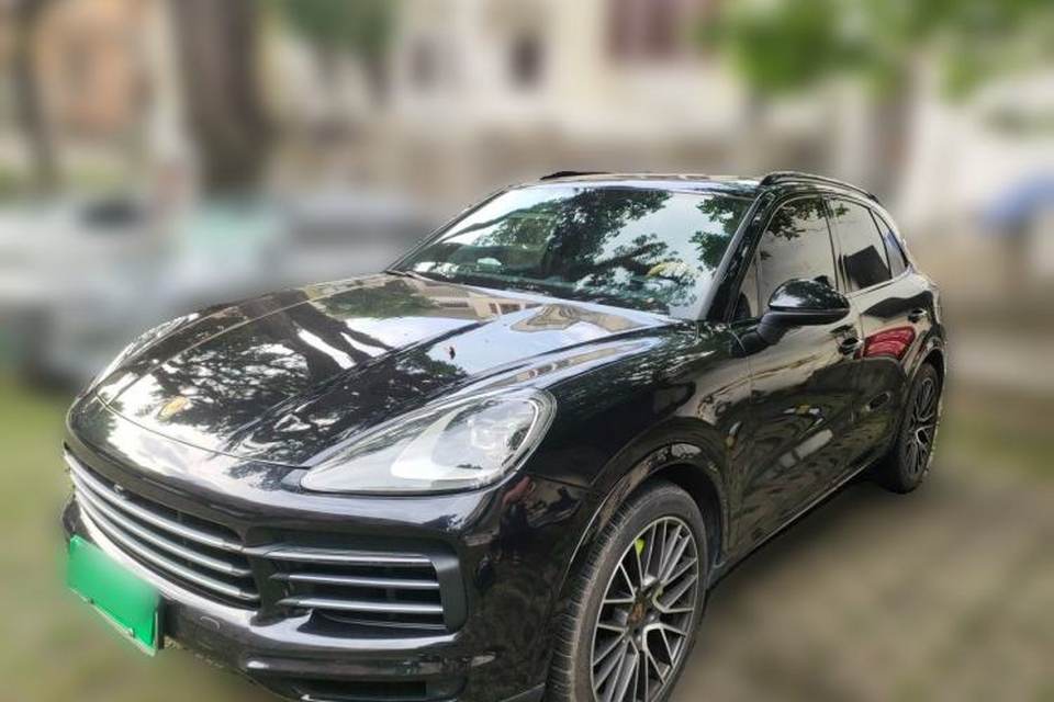 Porsche Cayenne E-Hybrid 2023