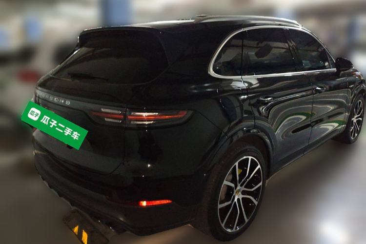 Used Porsche Cayenne E-Hybrid 2023 Cayenne E-Hybrid 2.0T Rear Right 45 Deg