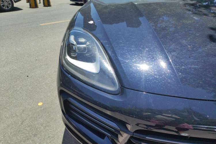 Used Porsche Cayenne E-Hybrid 2023 Cayenne Coupé E-Hybrid 2.0T Platinum Edition Right Front Headlight