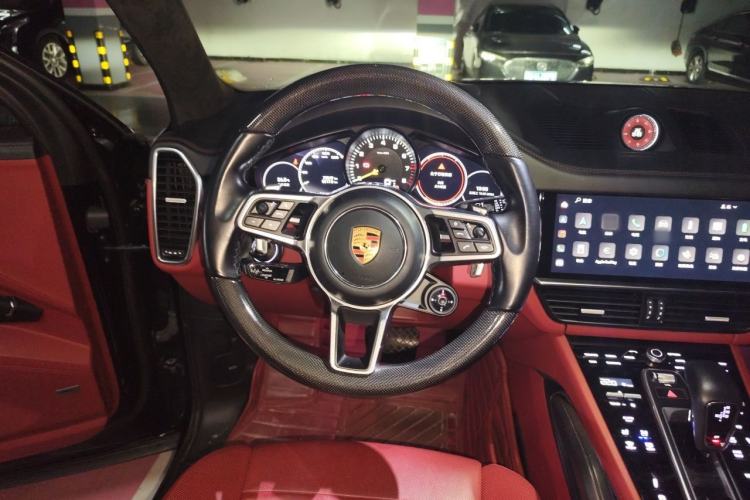 Used Porsche Cayenne E-Hybrid 2023 Cayenne E-Hybrid 2.0T Platinum Edition Steering Wheel