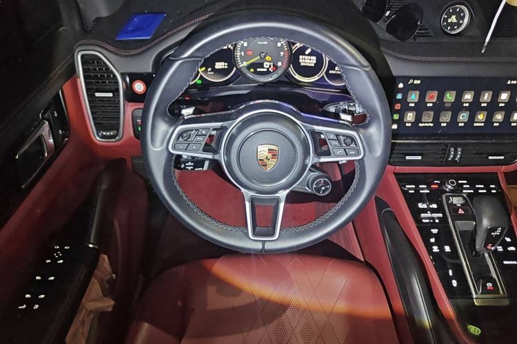 Used Porsche Cayenne E-Hybrid 2023 Cayenne E-Hybrid 2.0T Steering Wheel