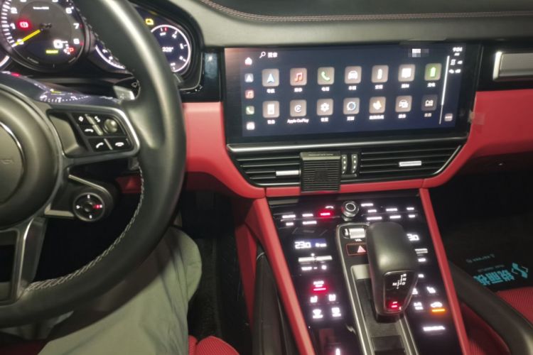 Used Porsche Cayenne E-Hybrid 2023 Cayenne E-Hybrid 2.0T Platinum Edition Audio And AC Panel