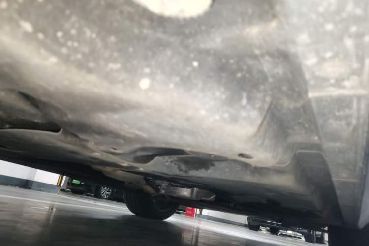 Used Porsche Cayenne E-Hybrid 2023 Cayenne E-Hybrid 2.0T Platinum Edition Chassis Rear Right