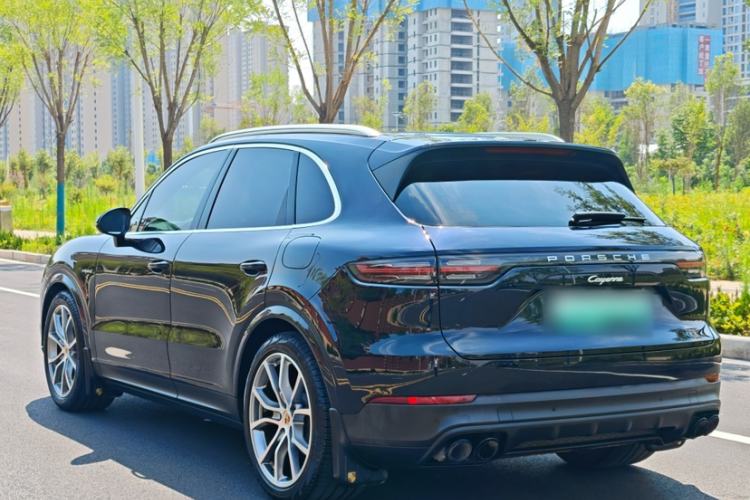 Used Porsche Cayenne E-Hybrid 2023 Cayenne E-Hybrid 2.0T Exterior 1