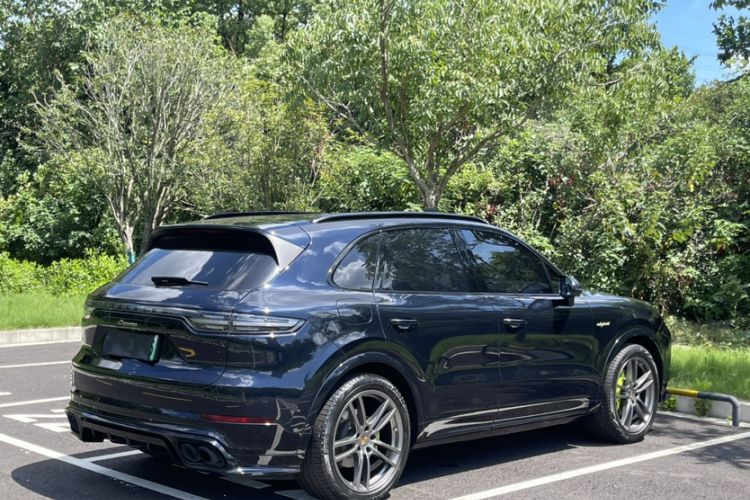 Used Porsche Cayenne E-Hybrid 2023 Cayenne E-Hybrid 2.0T Platinum Edition Exterior 6