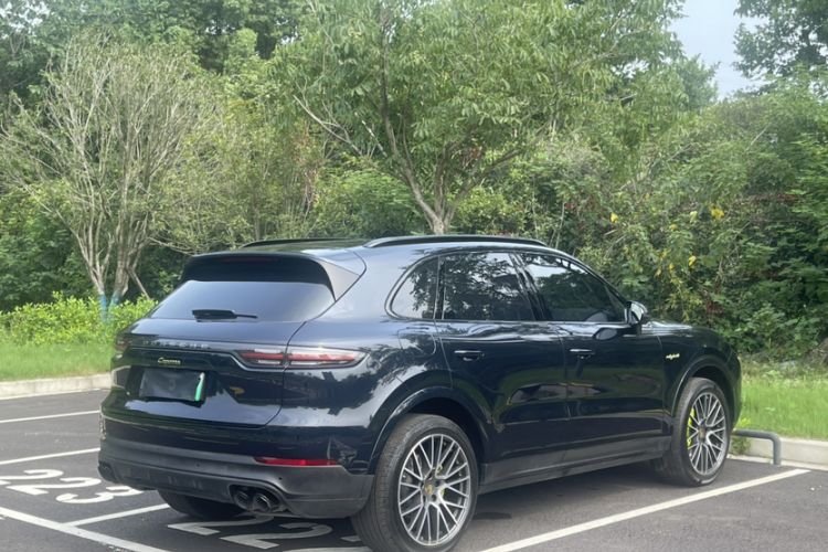 Used Porsche Cayenne E-Hybrid 2023 Cayenne E-Hybrid 2.0T Platinum Edition Exterior 7