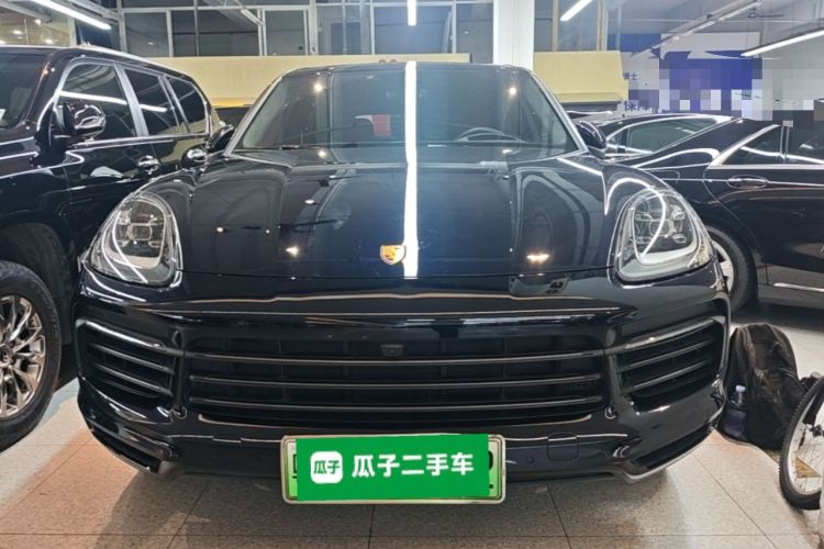 Used Porsche Cayenne E-Hybrid 2023 Cayenne E-Hybrid 2.0T Platinum Edition Front
