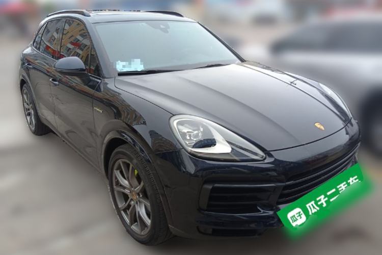 Used Porsche Cayenne E-Hybrid 2023 Cayenne E-Hybrid 2.0T Front Right 45 Deg