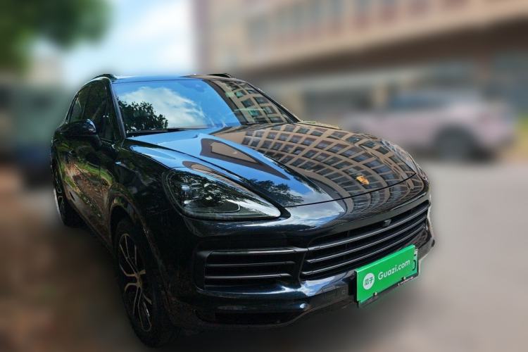 Used Porsche Cayenne E-Hybrid 2023 Cayenne E-Hybrid 2.0T Platinum Edition Front Right 45 Deg