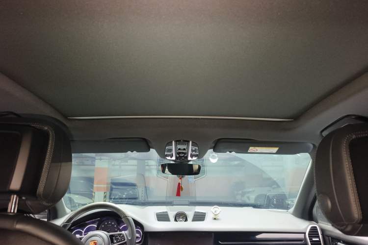 Used Porsche Cayenne E-Hybrid 2023 Cayenne E-Hybrid 2.0T Headliner