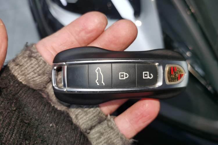 Used Porsche Cayenne E-Hybrid 2023 Cayenne E-Hybrid 2.0T Platinum Edition Interior 1