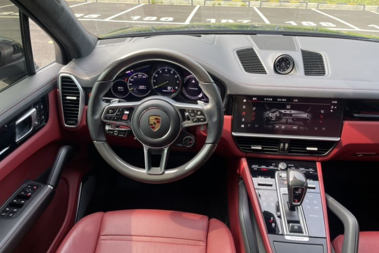 Used Porsche Cayenne E-Hybrid 2023 Cayenne E-Hybrid 2.0T Platinum Edition Interior 3