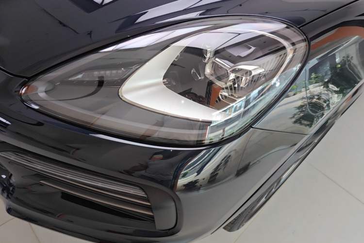 Used Porsche Cayenne E-Hybrid 2023 Cayenne E-Hybrid 2.0T Platinum Edition Left Front Headlight