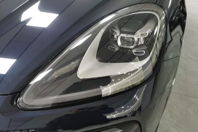 Used Porsche Cayenne E-Hybrid 2023 Cayenne E-Hybrid 2.0T Platinum Edition Left Front Headlight