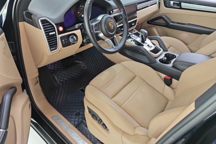 Used Porsche Cayenne E-Hybrid 2023 Cayenne E-Hybrid 2.0T Platinum Edition Left Front Seat