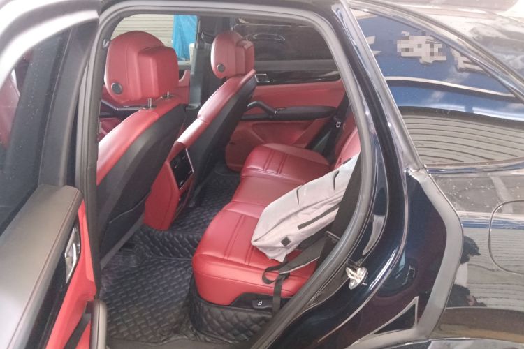 Used Porsche Cayenne E-Hybrid 2023 Cayenne E-Hybrid 2.0T Left Rear Seat