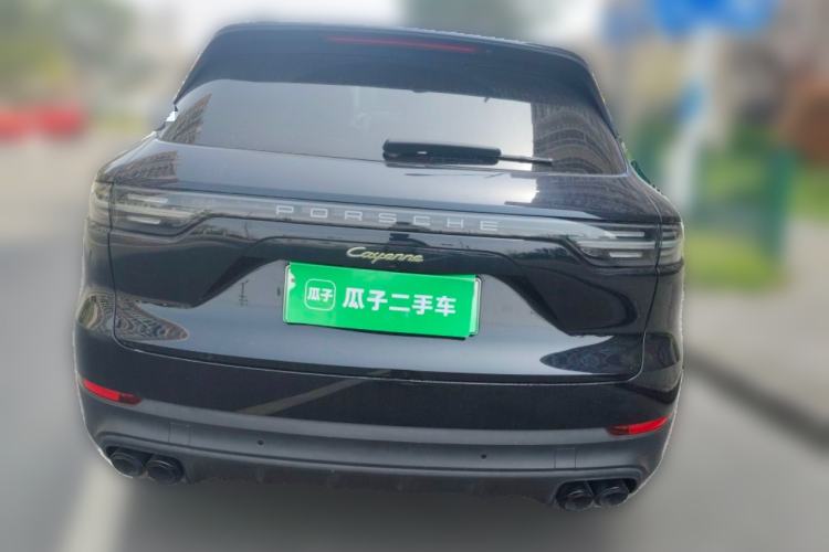 Used Porsche Cayenne E-Hybrid 2023 Cayenne E-Hybrid 2.0T Rear