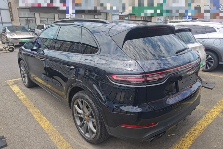 Used Porsche Cayenne E-Hybrid 2023 Cayenne E-Hybrid 2.0T Platinum Edition Rear Left 45 Deg