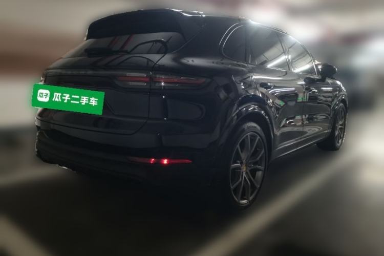 Used Porsche Cayenne E-Hybrid 2023 Cayenne E-Hybrid 2.0T Platinum Edition Rear Right 45 Deg