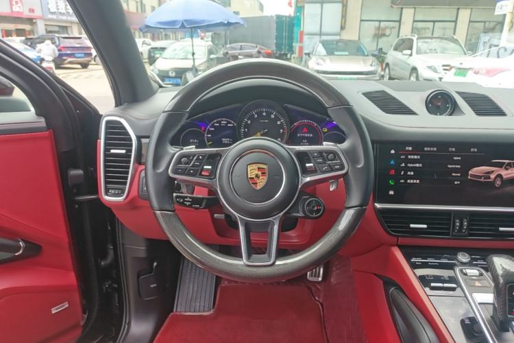 Used Porsche Cayenne E-Hybrid 2023 Cayenne E-Hybrid 2.0T Platinum Edition Steering Wheel