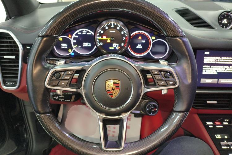 Used Porsche Cayenne E-Hybrid 2023 Cayenne E-Hybrid 2.0T Steering Wheel