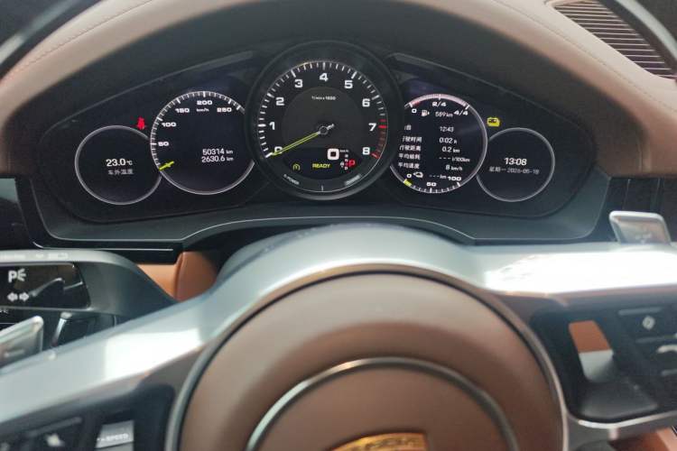 Used Porsche Cayenne E-Hybrid 2023 Cayenne E-Hybrid 2.0T Platinum Edition Instrument Cluster