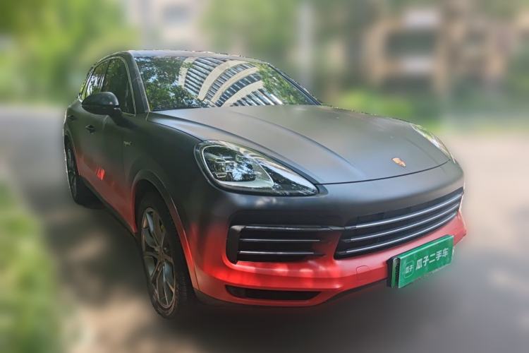 Used Porsche Cayenne E-Hybrid 2023 Cayenne E-Hybrid 2.0T Front Right 45 Deg