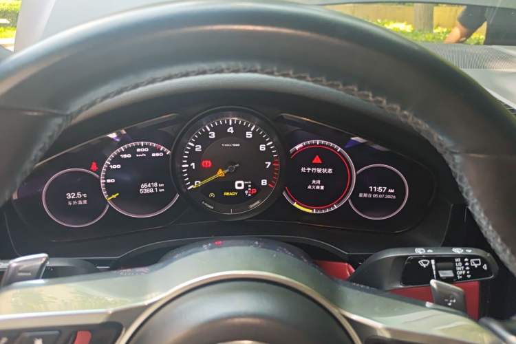 Used Porsche Cayenne E-Hybrid 2023 Cayenne E-Hybrid 2.0T Instrument Cluster
