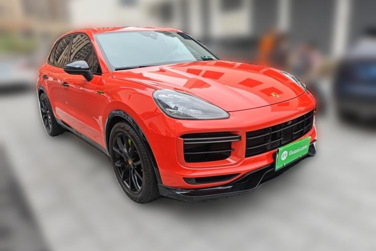 Used Porsche Cayenne E-Hybrid 2023 Cayenne E-Hybrid 2.0T Platinum Edition Front Right 45 Deg