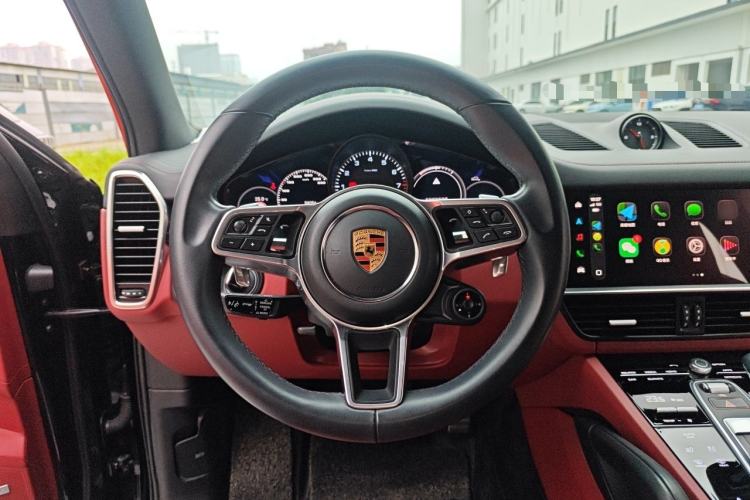Used Porsche Cayenne E-Hybrid 2023 Cayenne E-Hybrid 2.0T Platinum Edition Steering Wheel