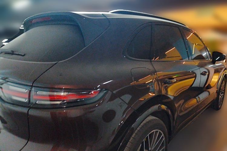 Used Porsche Cayenne E-Hybrid 2023 Cayenne E-Hybrid 2.0T Platinum Edition Rear Right 45 Deg