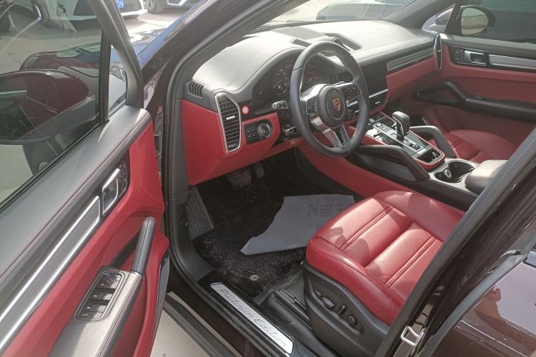 Used Porsche Cayenne E-Hybrid 2023 Cayenne E-Hybrid 2.0T Platinum Edition Driver Seat