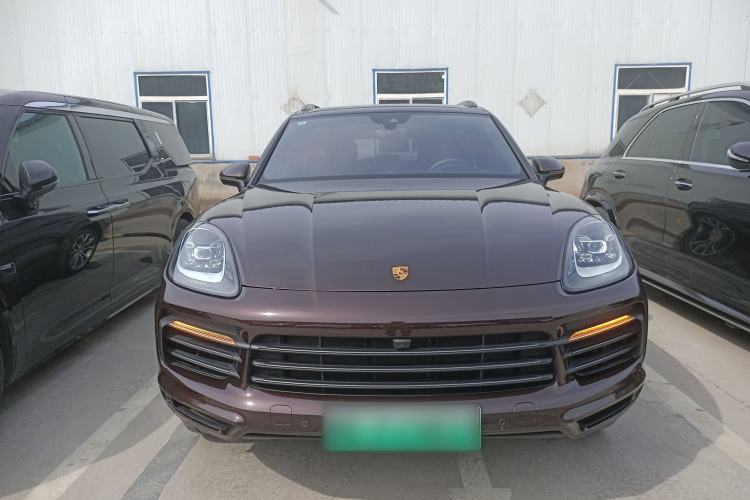 Used Porsche Cayenne E-Hybrid 2023 Cayenne E-Hybrid 2.0T Platinum Edition Front
