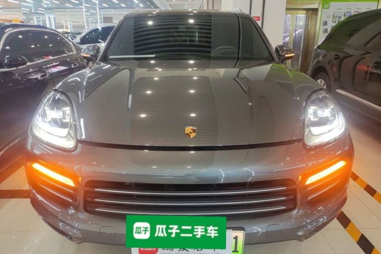 Used Porsche Cayenne E-Hybrid 2023 Cayenne E-Hybrid 2.0T Front