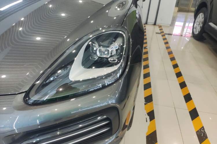 Used Porsche Cayenne E-Hybrid 2023 Cayenne E-Hybrid 2.0T Left Front Headlight