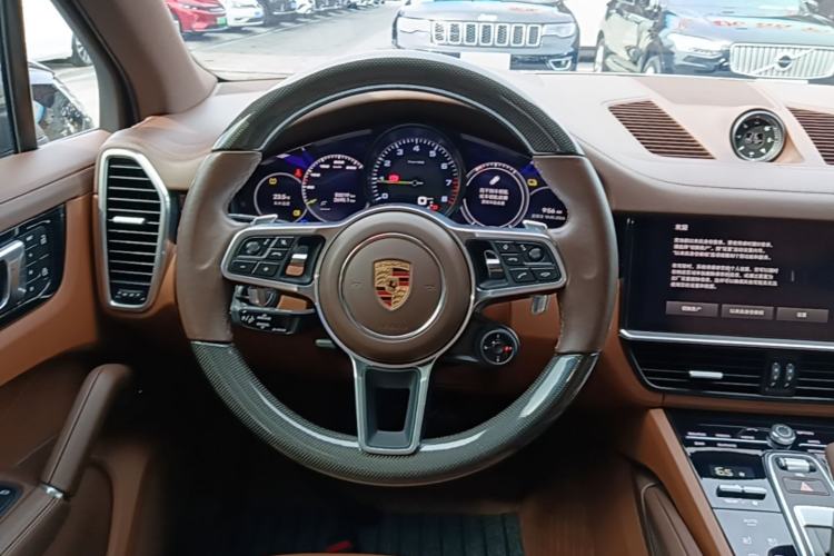 Used Porsche Cayenne E-Hybrid 2023 Cayenne E-Hybrid 2.0T Platinum Edition Steering Wheel