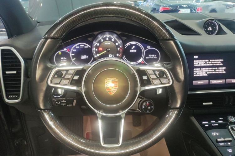 Used Porsche Cayenne E-Hybrid 2023 Cayenne E-Hybrid 2.0T Steering Wheel