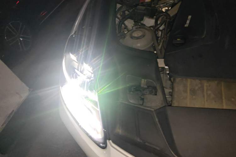 Used Porsche Cayenne E-Hybrid 2023 Cayenne E-Hybrid 2.0T Platinum Edition Engine Bay Right