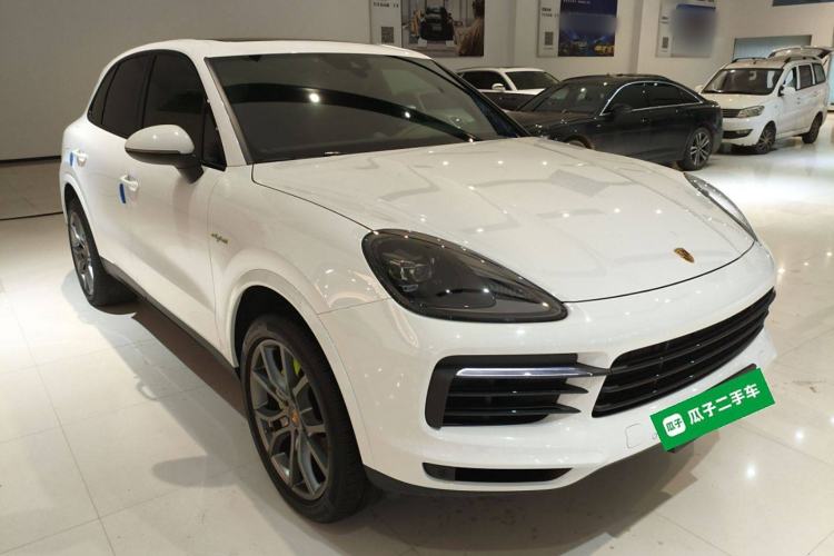 Used Porsche Cayenne E-Hybrid 2023 Cayenne E-Hybrid 2.0T Platinum Edition Exterior 2