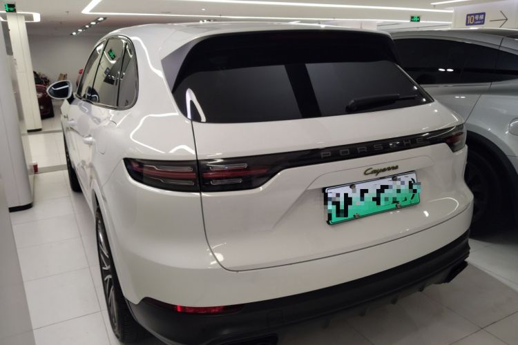 Used Porsche Cayenne E-Hybrid 2023 Cayenne E-Hybrid 2.0T Platinum Edition Exterior 2