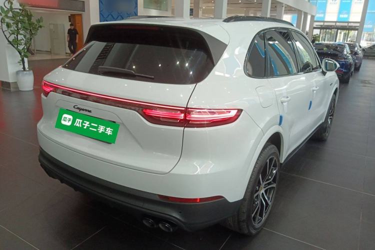 Used Porsche Cayenne E-Hybrid 2023 Cayenne E-Hybrid 2.0T Platinum Edition Exterior 5