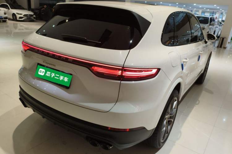 Used Porsche Cayenne E-Hybrid 2023 Cayenne E-Hybrid 2.0T Platinum Edition Exterior 5