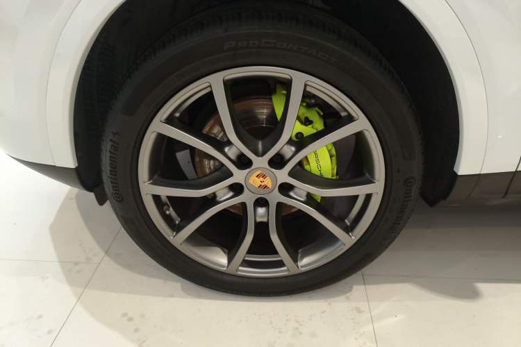 Used Porsche Cayenne E-Hybrid 2023 Cayenne E-Hybrid 2.0T Platinum Edition Exterior 7