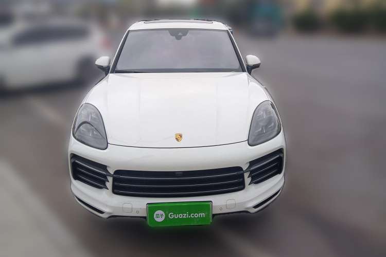 Used Porsche Cayenne E-Hybrid 2023 Cayenne E-Hybrid 2.0T Platinum Edition Front